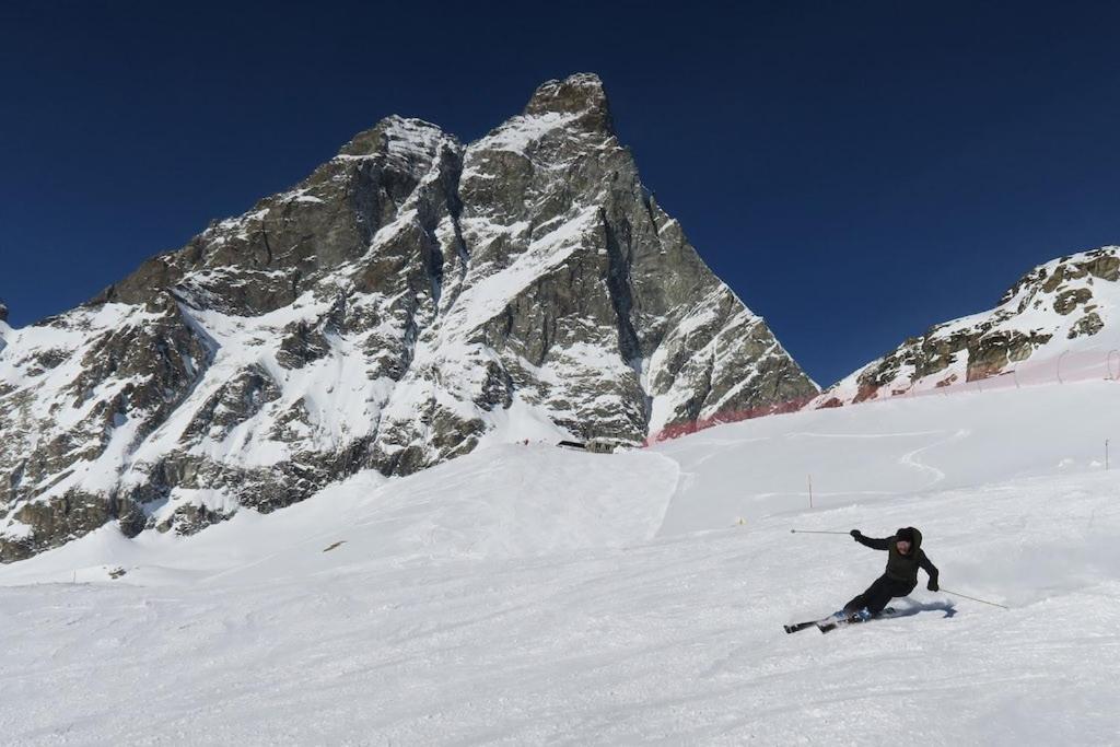 Relax & Sports -Cervinia- Maison Valtournenche Exterior foto